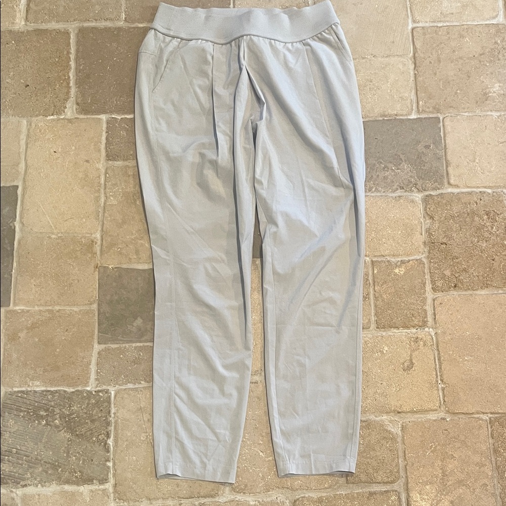 Athleta Interlude Lounge Ankle Pants Grey Lightweight 983352 Women's Size 6